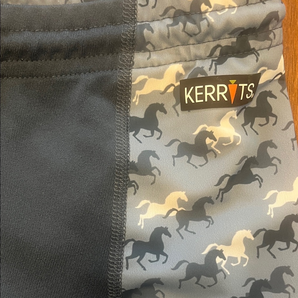 Kerrits Kids Blue and Black Horse Pattern Leggings/ Breeches LIKE NEW - Picture 2 of 4